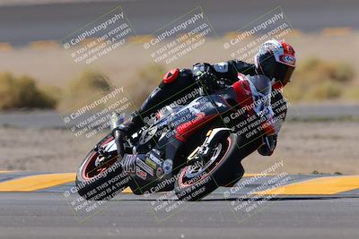 media/Oct-08-2022-SoCal Trackdays (Sat) [[1fc3beec89]]/Turn 14 (1050am)/